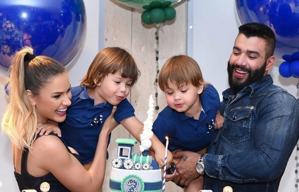 Gusttavo Lima e Andressa Suita celebram aniversário de caçula